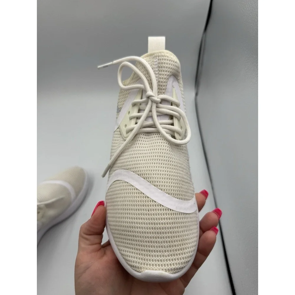 Nike good preowned